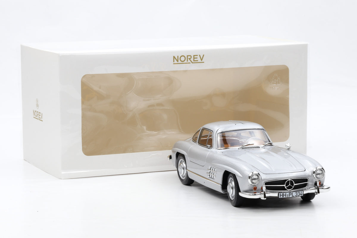 1:18 Norev Mercedes-Benz 300 SL Gullwing Flügeltürer W198 1954 silber 183857