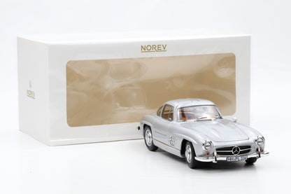 1:18 Norev Mercedes-Benz 300 SL Gullwing Flügeltürer W198 1954 silber 183857
