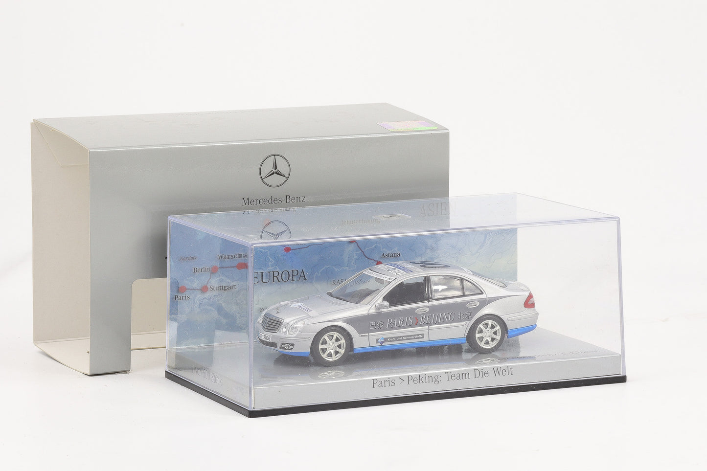 1:43 Minichamps Mercedes-Benz E-Klasse Rally Paris - Peking Team Die Welt
