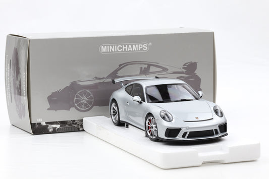 1:18 Minichamps Porsche 911 (991.2) GT3 2017 Silber / North America 1/299 pcs