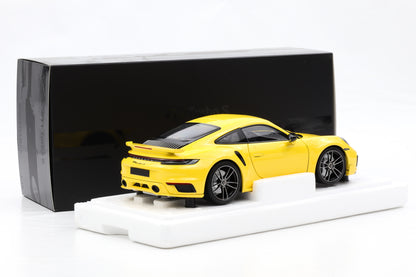 1:18 Minichamps Porsche 911 992 Turbo S Coupe Sport Design 2021 gelb