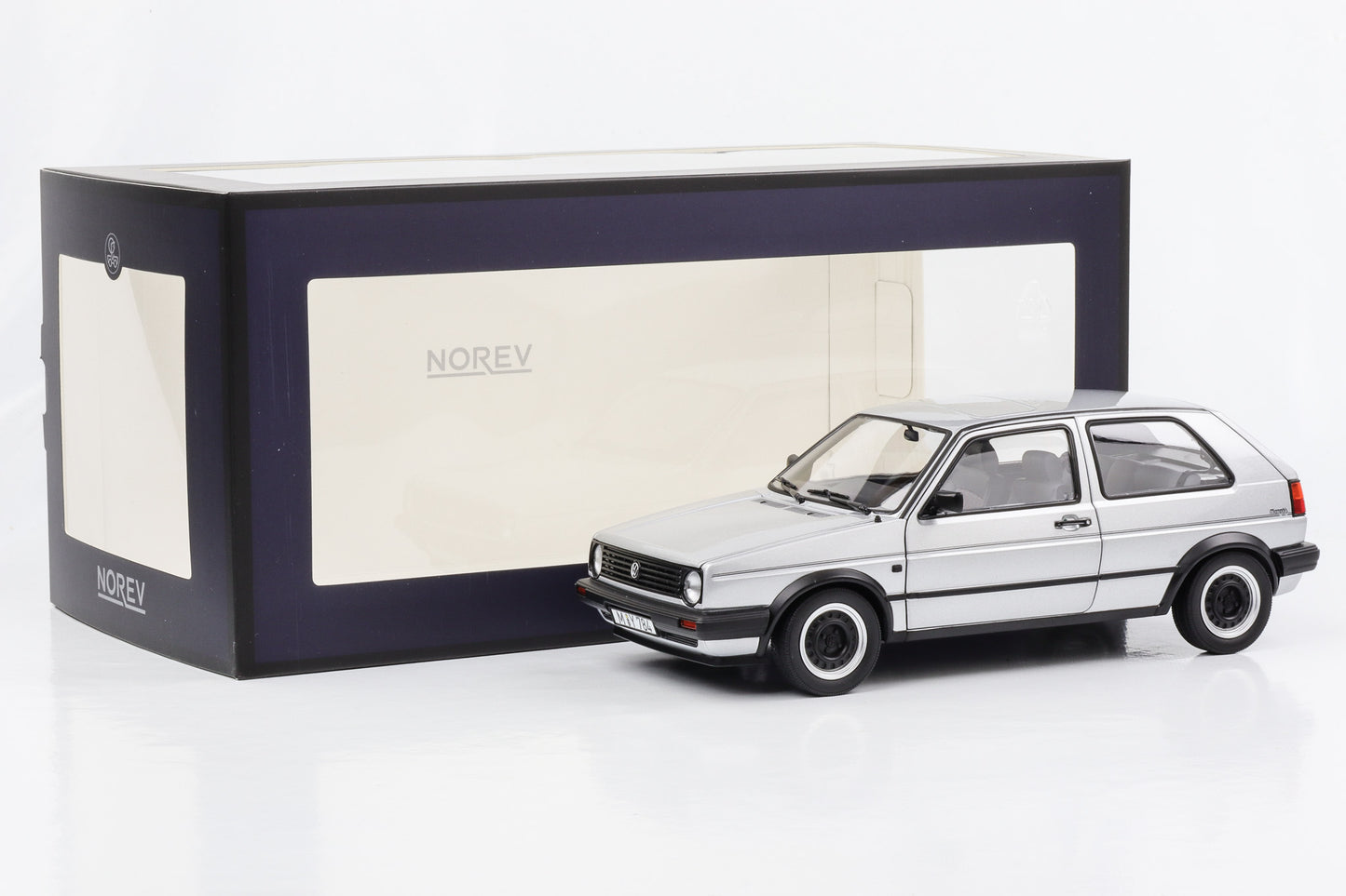 1:18 VW Golf II Memphis 1988 silbergrau-metallic Norev full opening limited