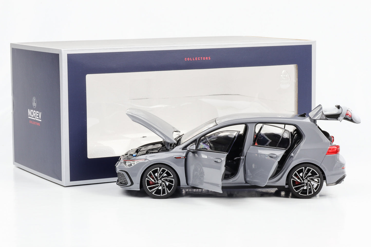 1:18 Norev Volkswagen VW Golf VIII 8 GTI 2021 grau 188590 full opening