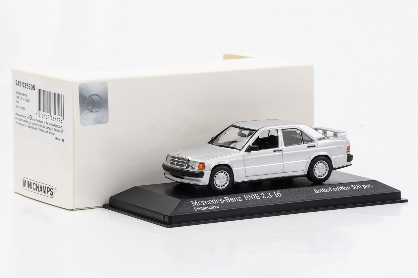 1:43 Mercedes-Benz 190E 2.3-16V W201 silber metallic Minichamps