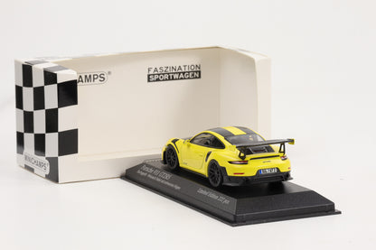 1:43 Minichamps Porsche 911 991.2 GT2RS Weissach-Package 2018 gelb / schwarze Felgen