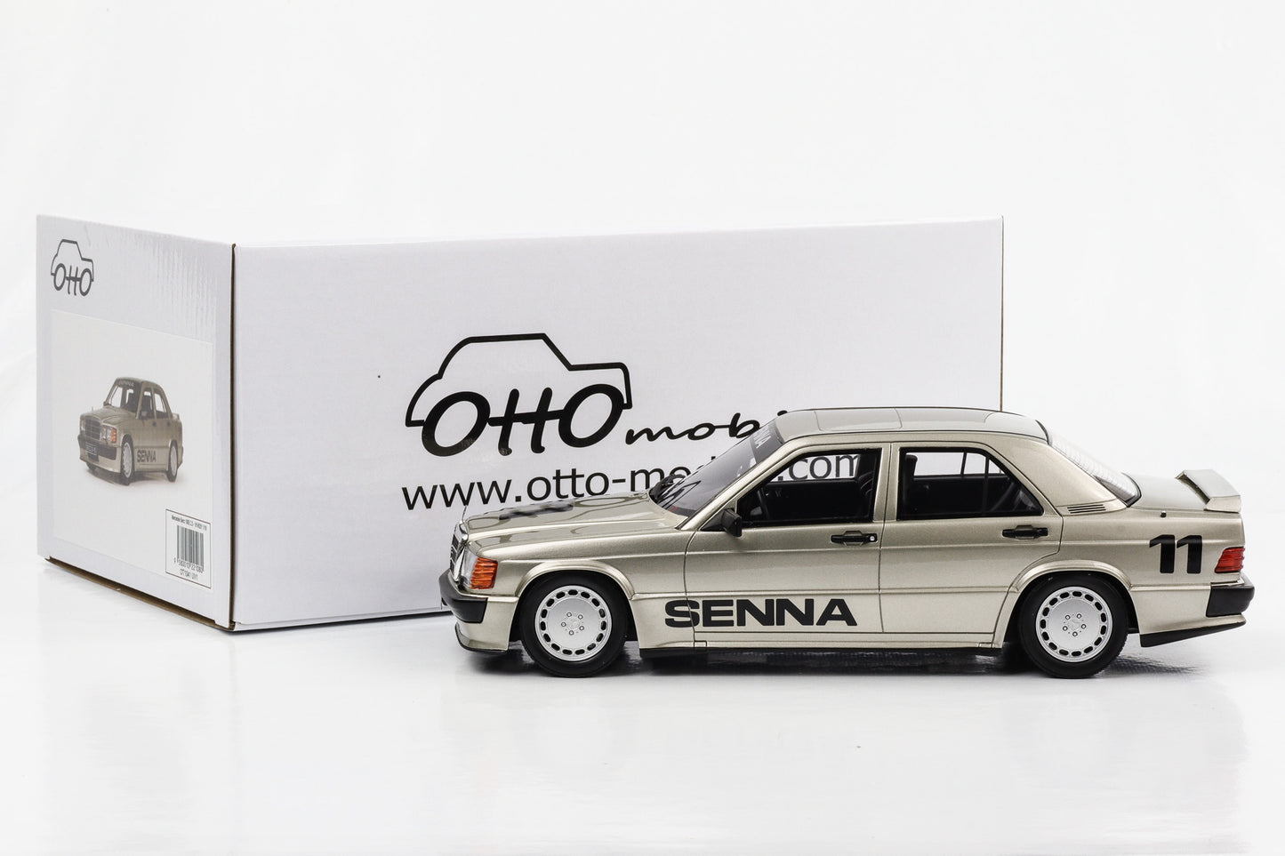 1:18 Mercedes-Benz 190E 2.3-16 W201 Senna #11 Nürburgring 84 Ottomobile OT1041