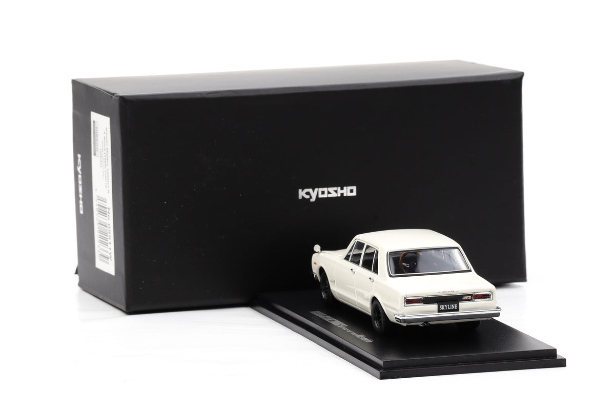 1:43 Kyosho Nissan Skyline 2000 GT-R (PGC10) 1969 white Wide Wheel