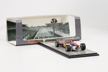 1:43 Spark 1968 Winner Indy 500 Eagle MK4 No. 3 Bobby Unser