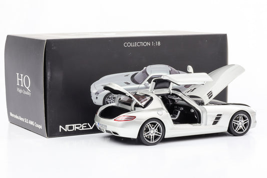 1:18 Mercedes-Benz SLS AMG Gullwing Coupe C197 silber Norev 183490