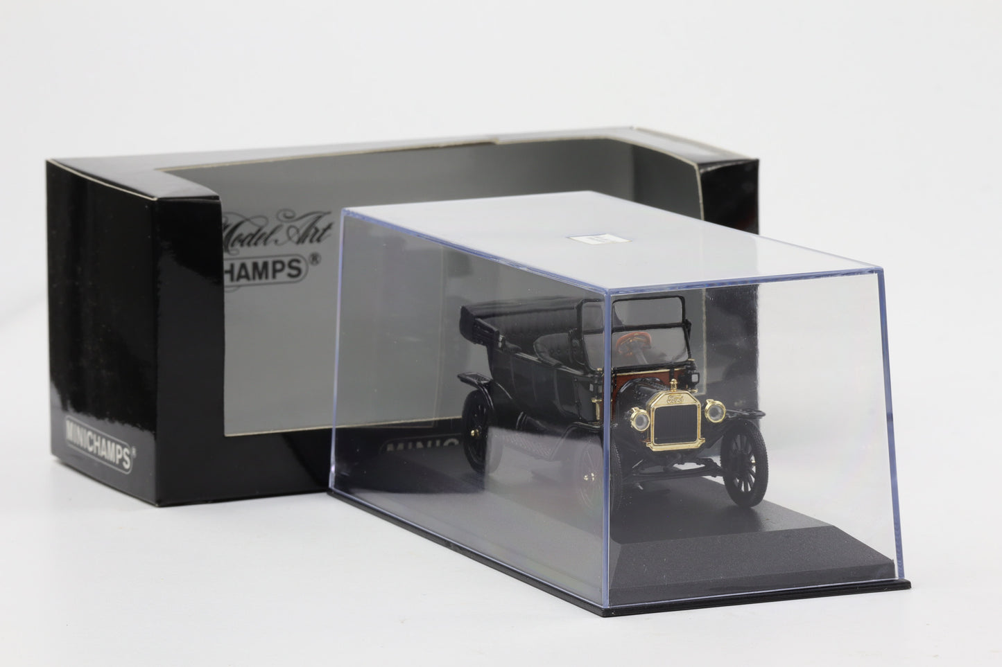 1:43 Minichamps Ford Model T 1914 schwarz