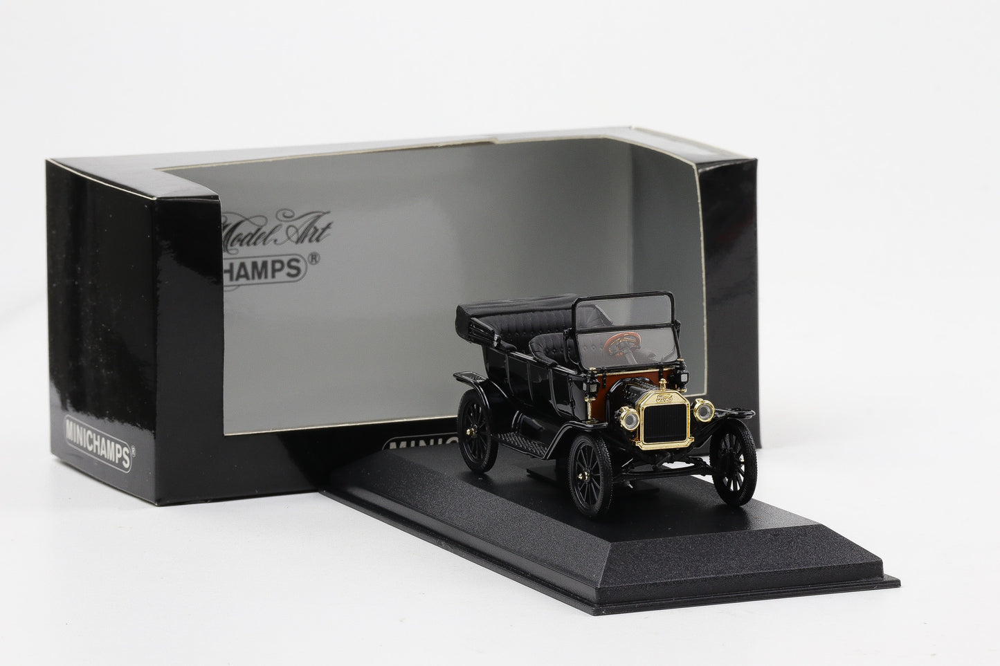 1:43 Minichamps Ford Model T 1914 schwarz