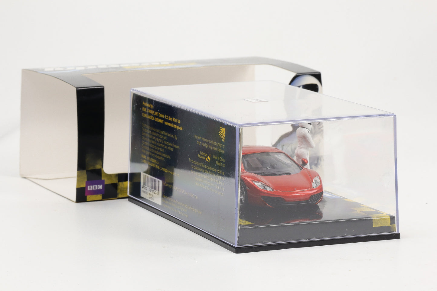 1:43 Minichamps  McLaren MP4-12C mit  Figur Top Gear Power Laps