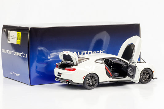1:18 AUTOart Chevrolet Camaro ZL1 Coupe 2017 summit white NEU OVP