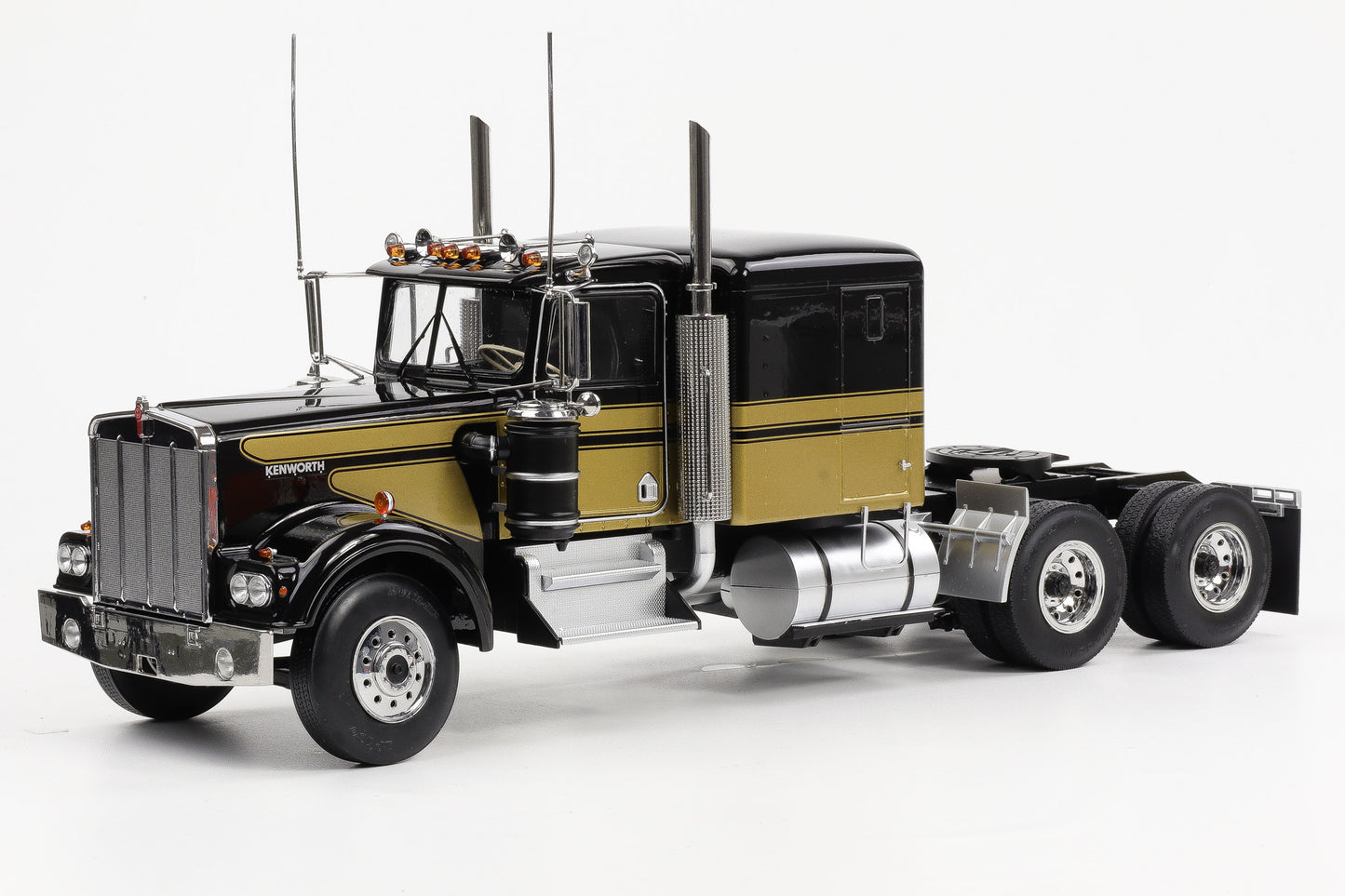 1:18 Kenworth W900 Movie Truck 1976 like Smokey and the Bandit Road Kings