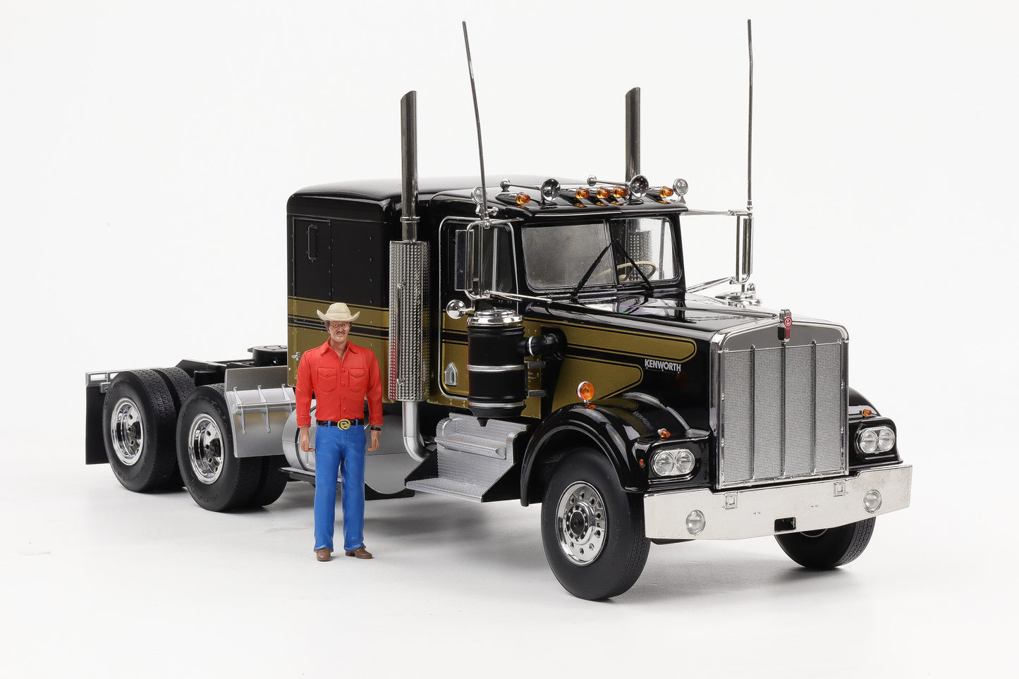 1:18 Kenworth W900 Movie Truck 1976 like Smokey Bandit mit Figur Road Kings