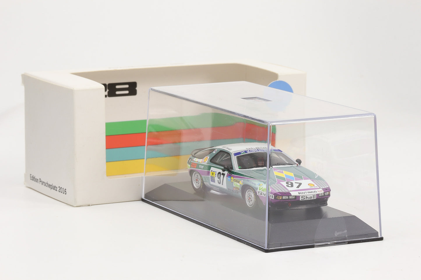 1:43 Spark Porsche 928S #97 24H LeMans 1983 Edition Porscheplatz 2016