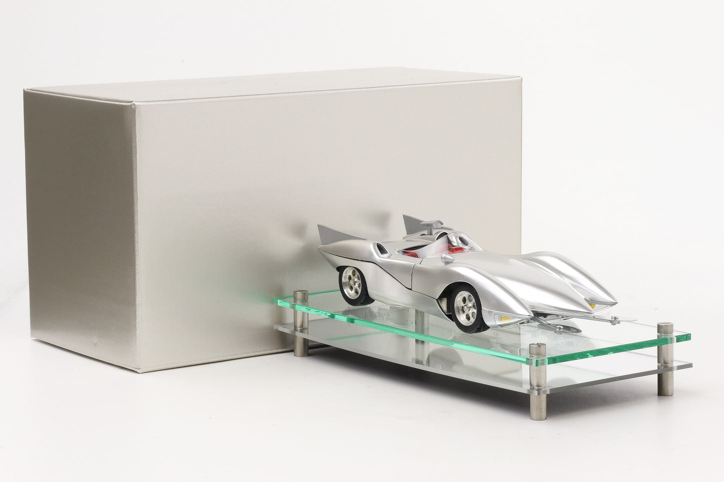 1:32 Schwyn Haas Hamilton Speed Racer Mach 5 Go Go PReMo series 8 silber