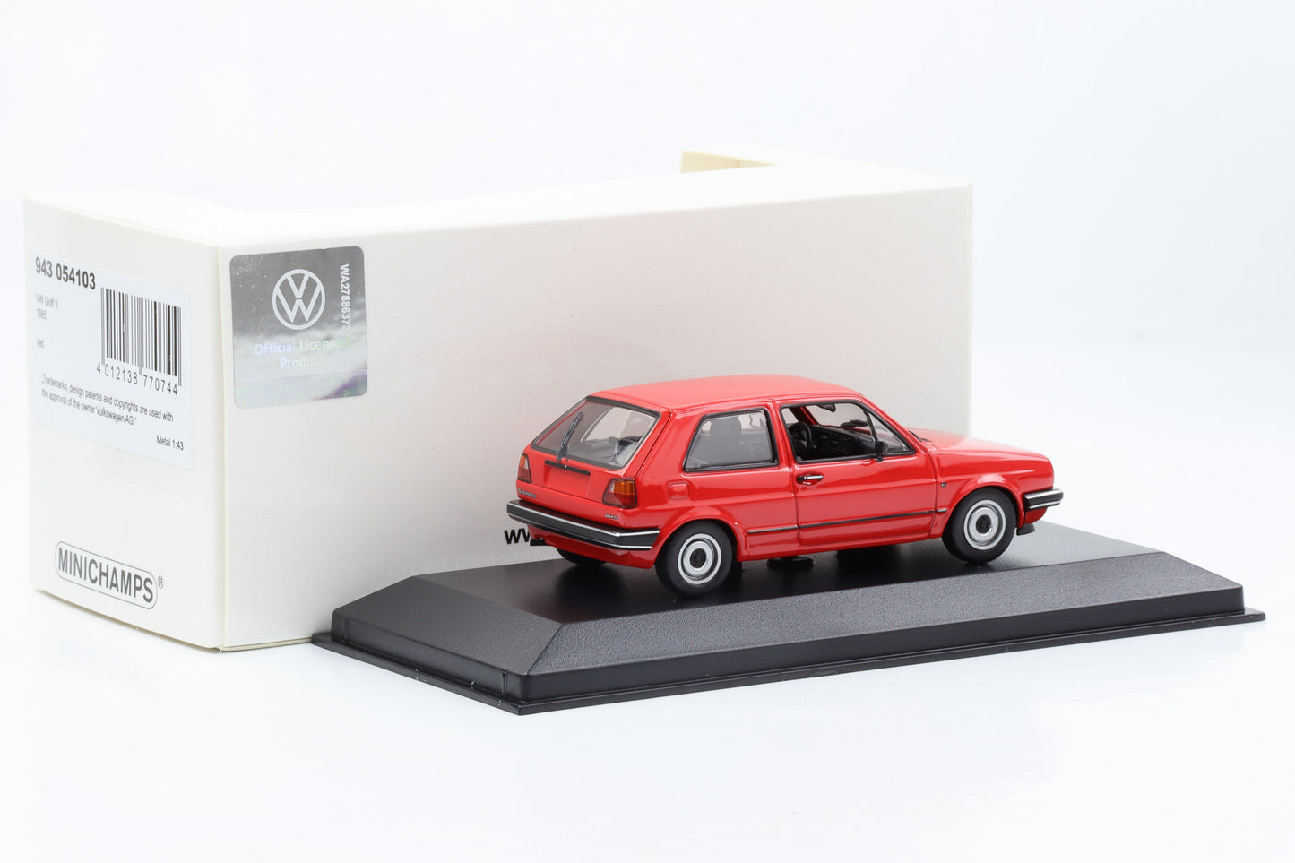1:43 VW Volkswagen Golf II 1985 rot Minichamps