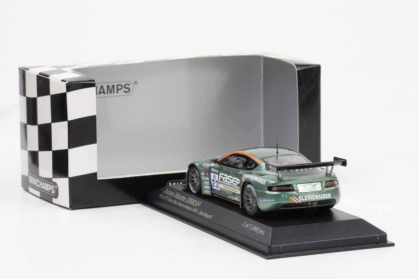 1:43 Minichamps Aston Martin DBRS 9 BMS Scuderia Italia FIA GT3 Spa 2006 Zani Mugelli
