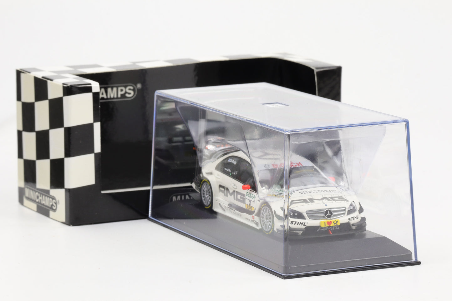 1:43 Minichamps Mercedes-Benz C204 DTM 2009 Team AMG-Mercedes P. Di Resta
