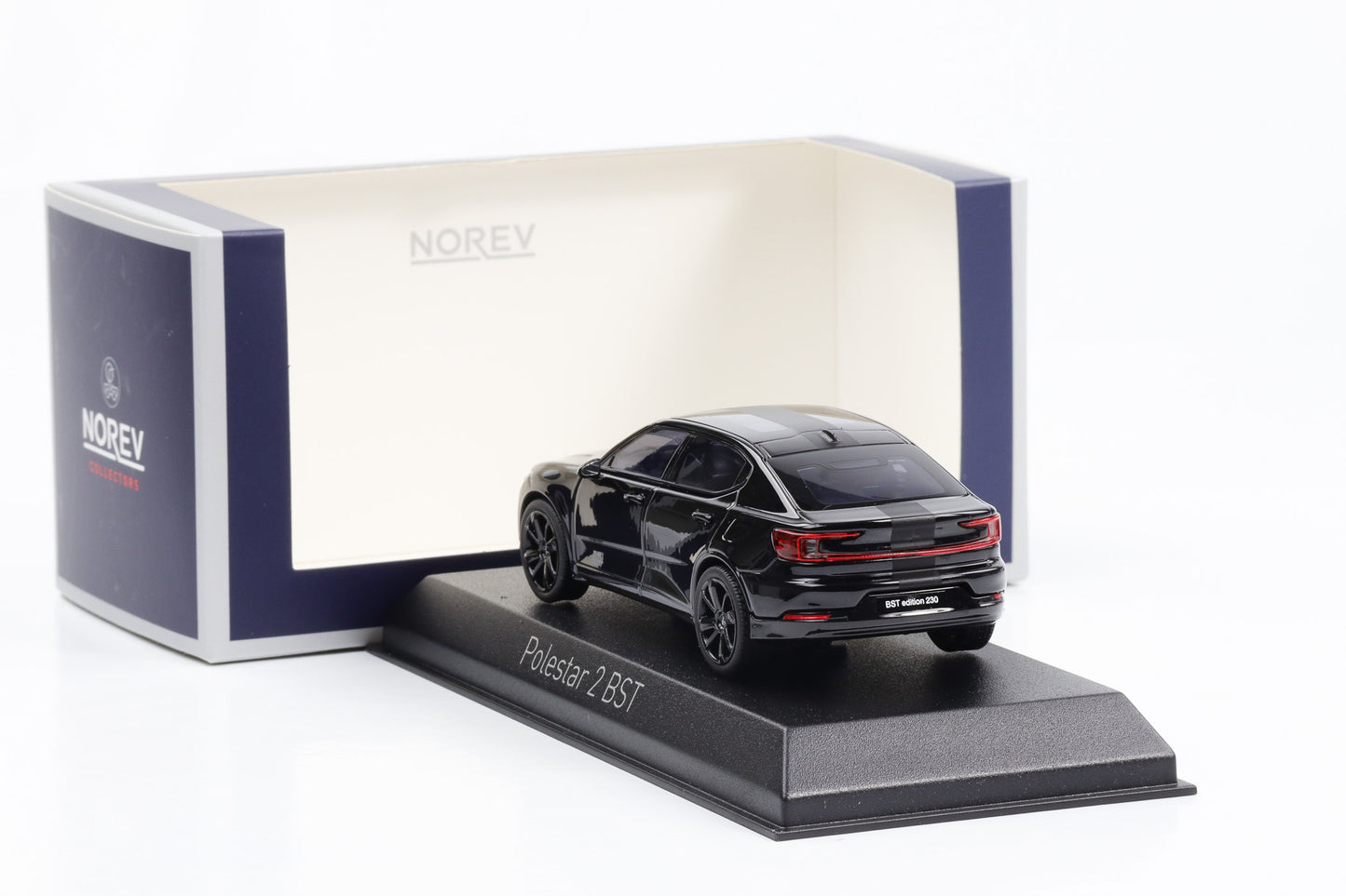 1:43 Polestar 2 BST Edition 230 2024 Space Norev 872017 diecast