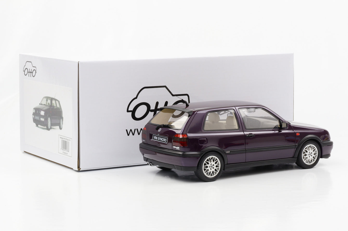 1:18 Volkswagen Golf III VR6 Syncro dunkellila Ottomobile OT1052