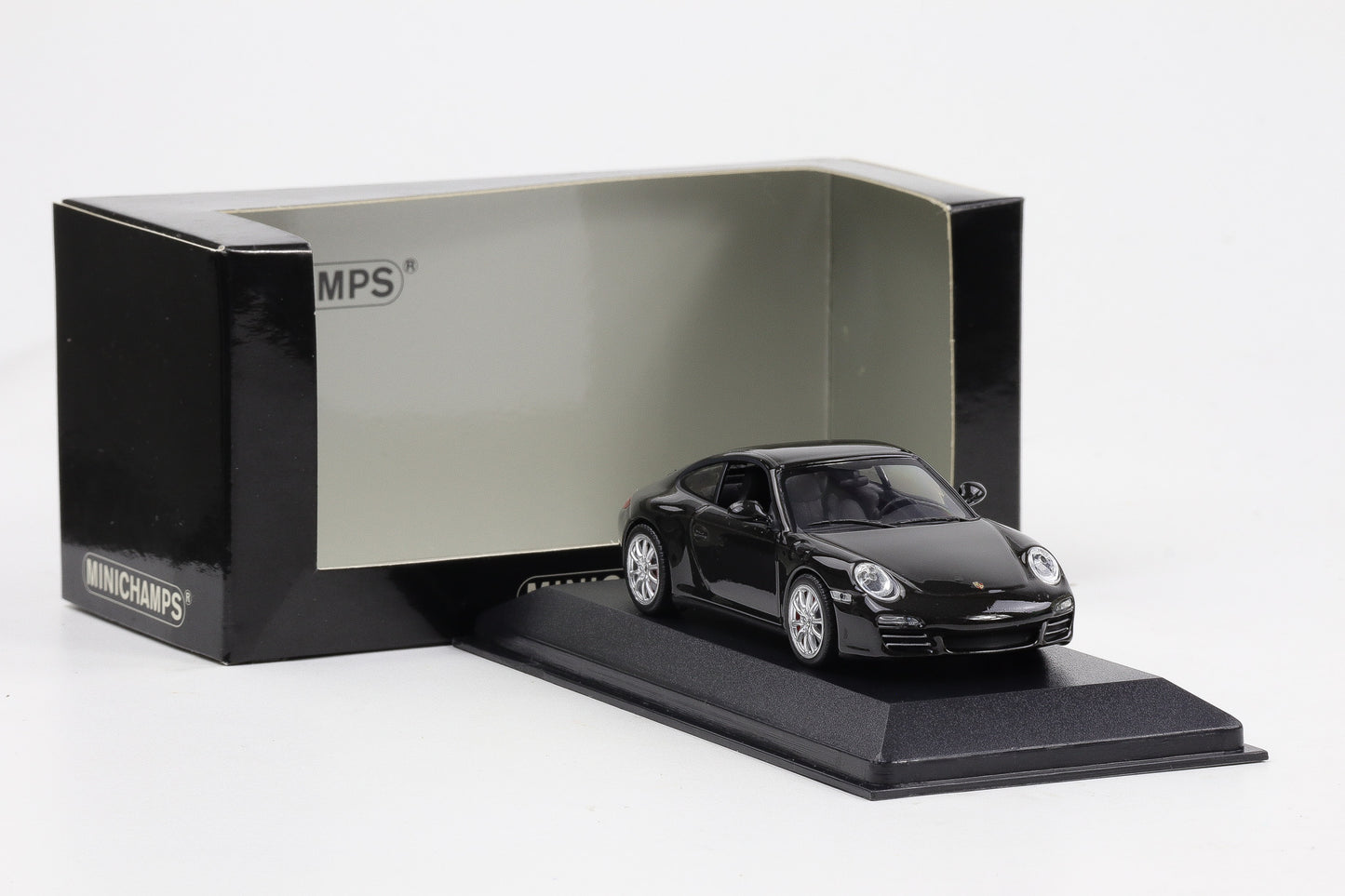 1:43 Minichamps Porsche 911 997 Carrera 4S 2008 basaltschwarz metallic