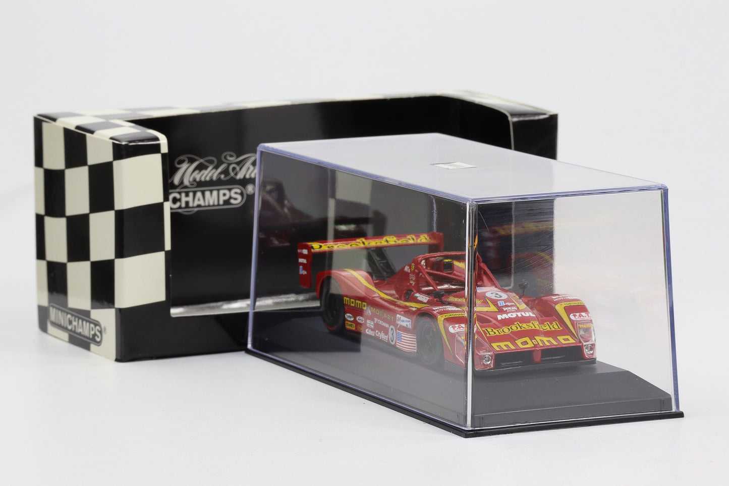 1:43 Minichamps Ferrari 333 SP Le Mans 1998 #3 MOMO Moretti Racing