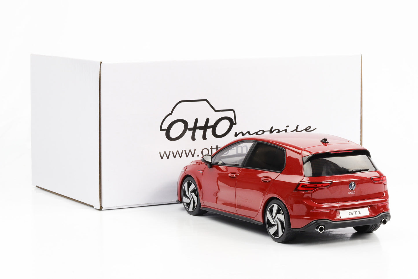 1:18 VW Golf VIII GTI 2021 rot Ottomobile OT405