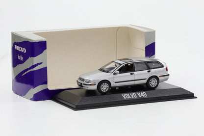 1:43 Minichamps Volvo V40 Estate silber metallic Dealer