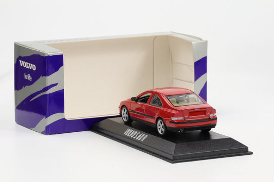 1:43 Minichamps Volvo S 60 R Sedan rot Dealer