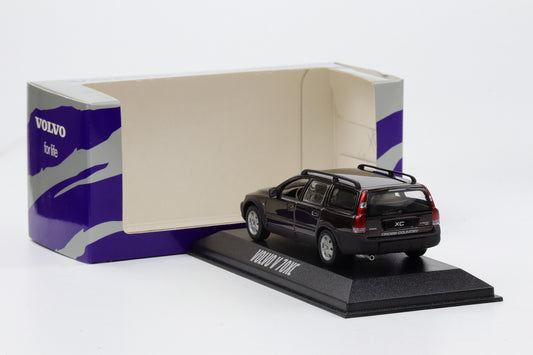 1:43 Minichamps Volvo V 70XC Cross Country braun metallic Dealer