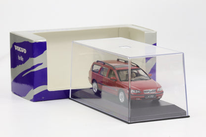 1:43 Minichamps Volvo V 70 Kombi rot metallic Dealer