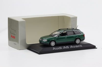 1:43 Minichamps Audi A6 Avant C5 Typ 4B 1998 grün metallic Dealer