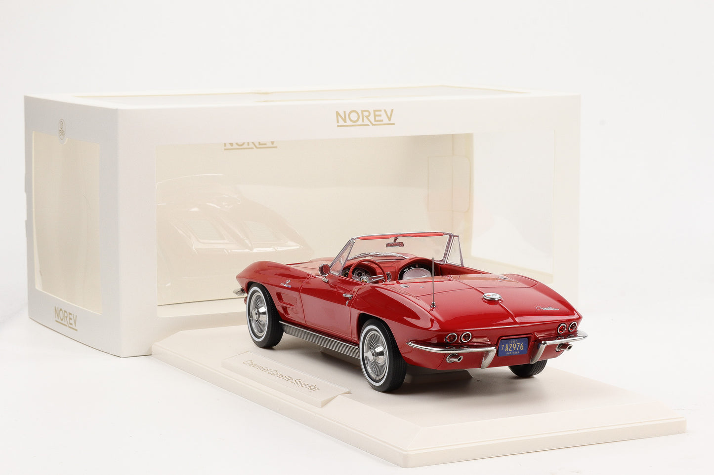1:18 Norev Chevrolet Corvette Sting Ray Cabriolet 1963 Riverside rot Verdeck