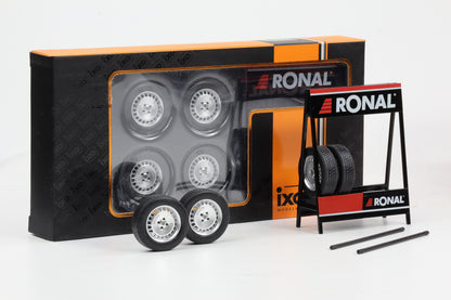 1:18 IXO 4 Felgen Radsatz Ronal Set / Felge ca 23 mm silber / ca 34 mm mit Reifen