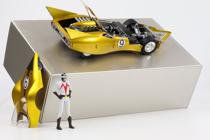1:18 Schwyn Haas Speed Racer X Shooting Star #9 ALUMINIUM Gold mit Figur