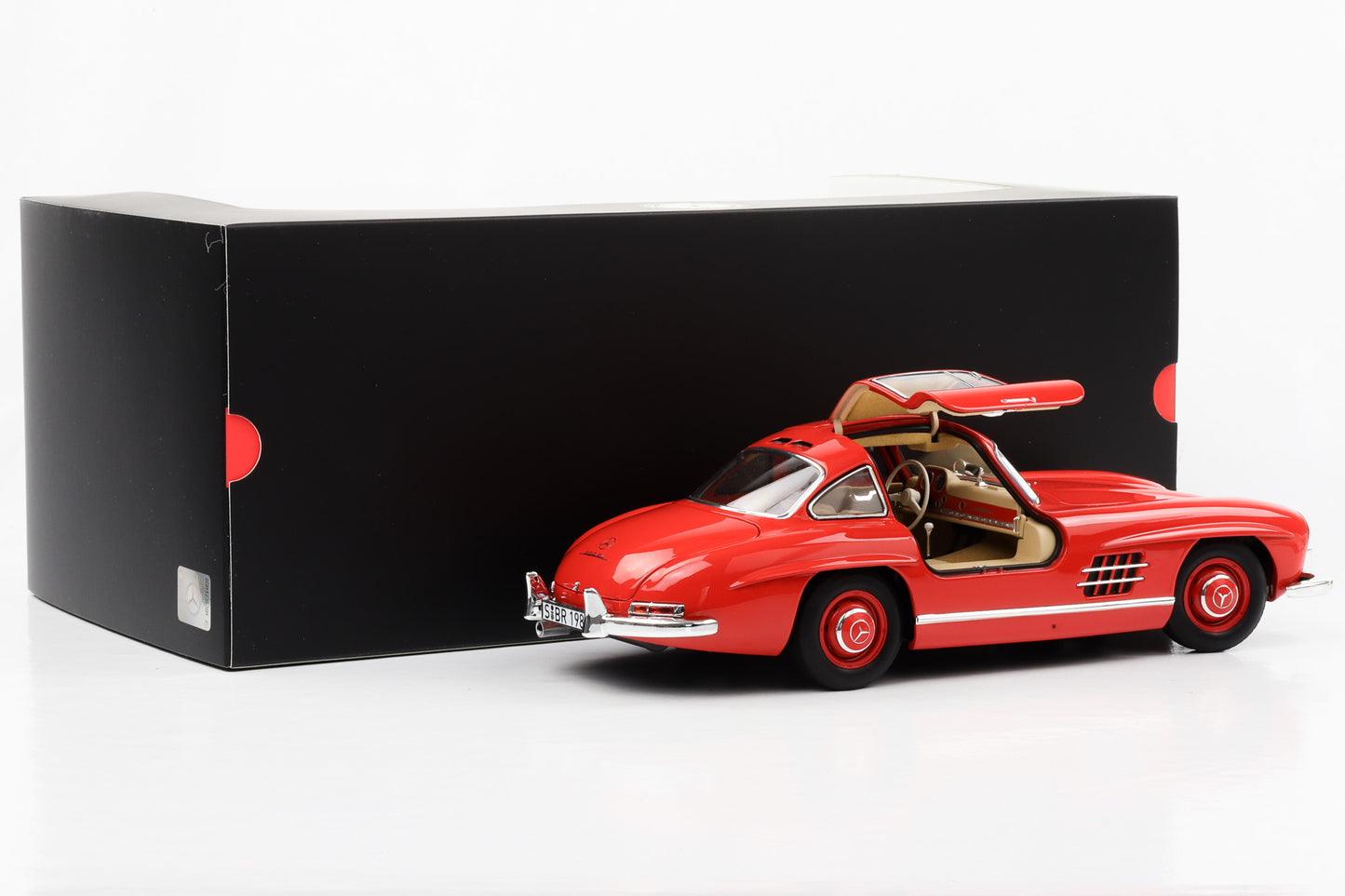 1:18 Mercedes-Benz 300 SL W198 1954 - 1957 Feuerwehrrot Norev Dealer