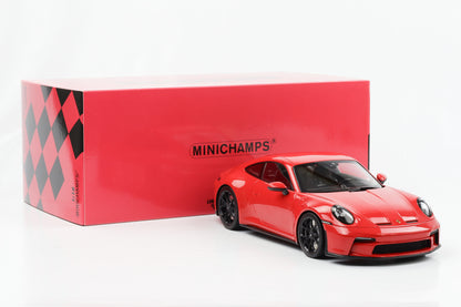 1:18 Porsche 911 992 GT3 Touring rot mit schwarzen Felgen 2022 Minichamps Resin