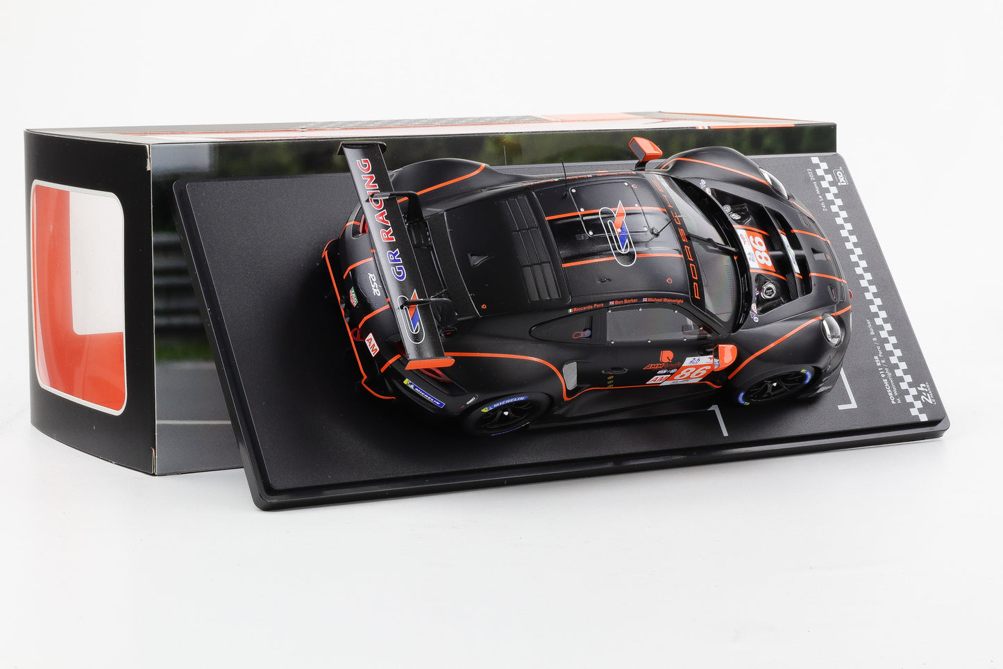 1:18 IXO Porsche 911 RSR-19 Gulf #86 24h LeMans 2022 GR Racing