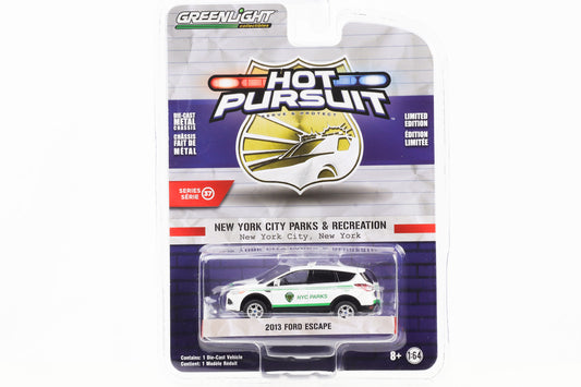 1:64 Hot Pursuit 2013 Ford Escape New York City Parks & Recreation Greenlight