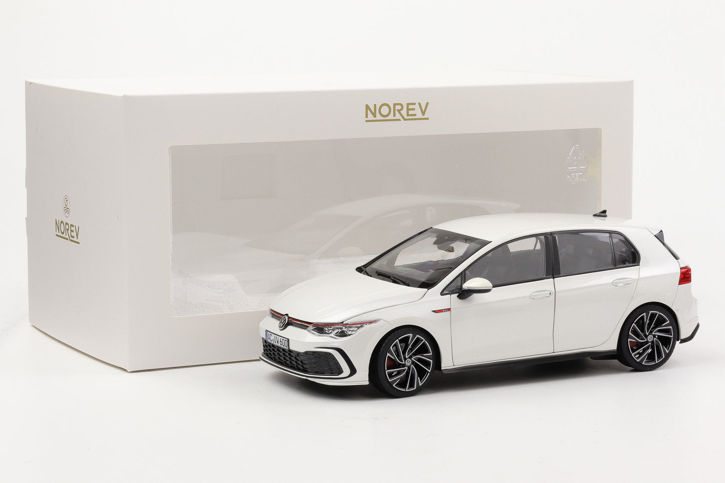 1:18 Norev VW Volkswagen Golf VIII GTI 5-door 2021 whitemetallic 188593