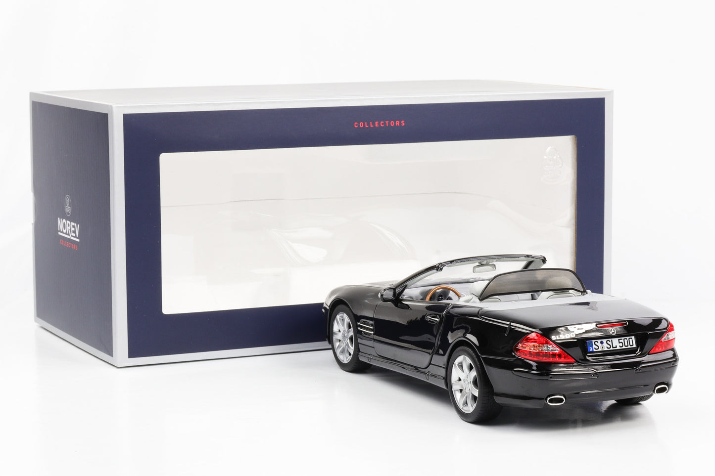 1:18 Mercedes-Benz SL500 R230 mit Hardtop schwarz 2003 Norev