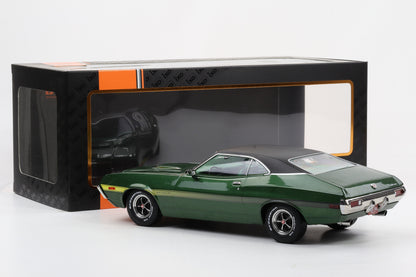 1:18 IXO Ford Gran Torino Movie Eastwood Sport 2-Door 1972 greenmetallic