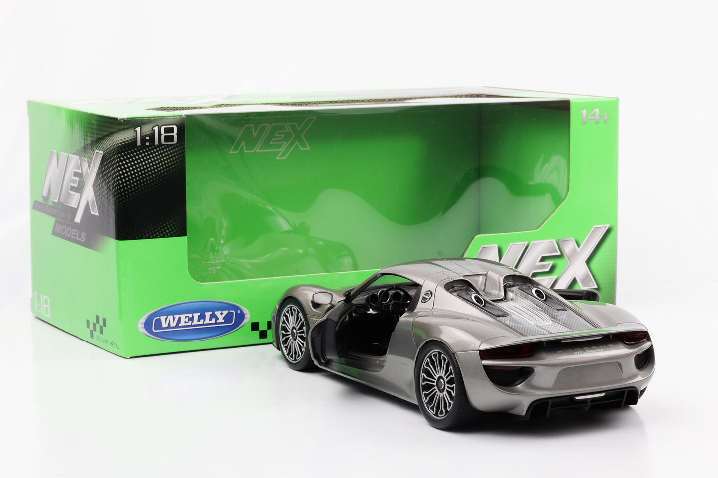 1:18 Porsche 918 Spyder 2012 Hardtop silver Welly NEX diecast