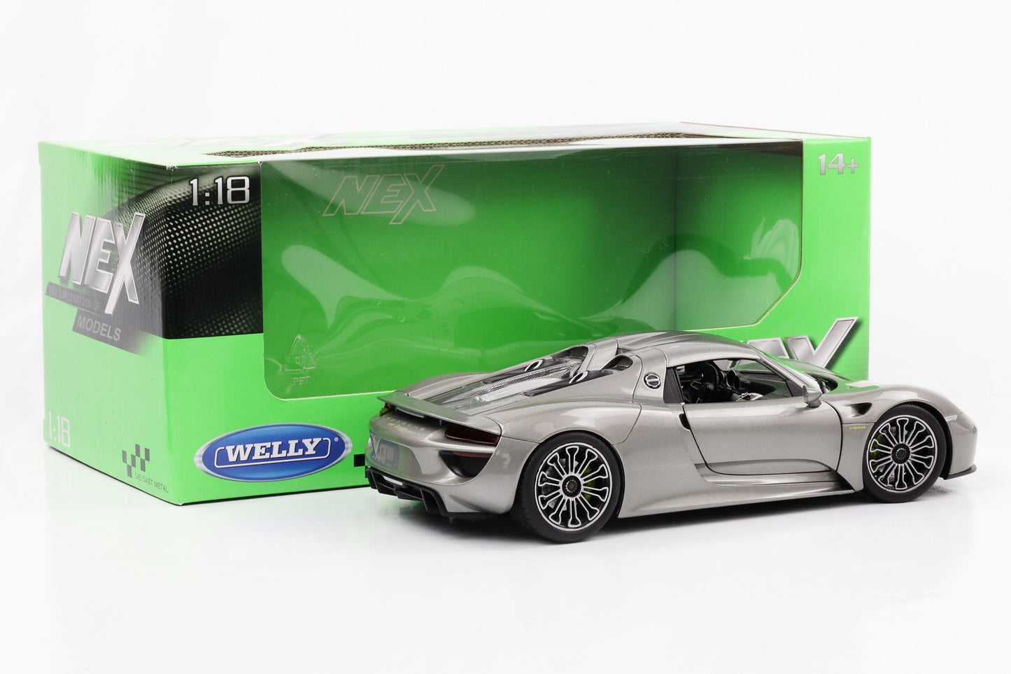 1:18 Porsche 918 Spyder 2012 Hardtop silver Welly NEX diecast