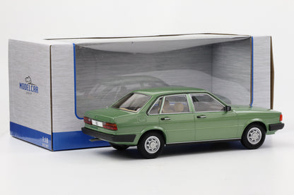 1:18 MCG Audi 80 B2 1978 hellgrün metallic diecast