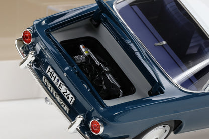 1:18 Norev VW Volkswagen Karmann Ghia 1500 Typ 34 1961 Sea blue/ white limited