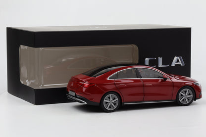 1:18 NZG Mercedes Benz CLA 2025 Modell C174 4-door patagonienrot Dealer