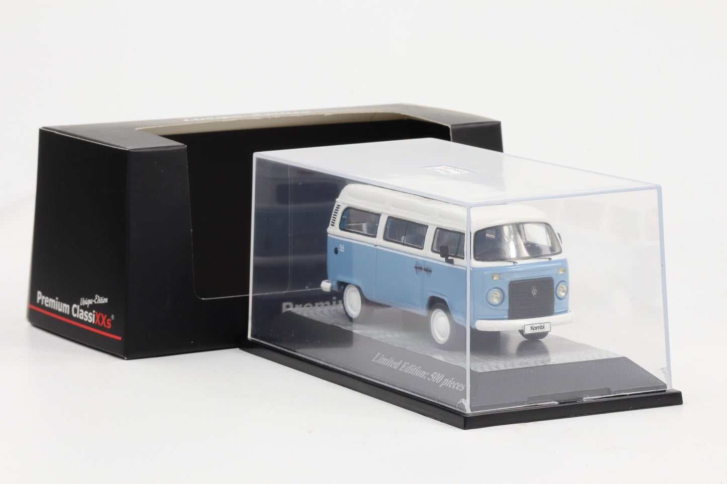 1:43 Premium ClassiXXs VW T2c Bus Brazil Last Edition weiß-hellblau